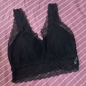 Lace Bralette in Black